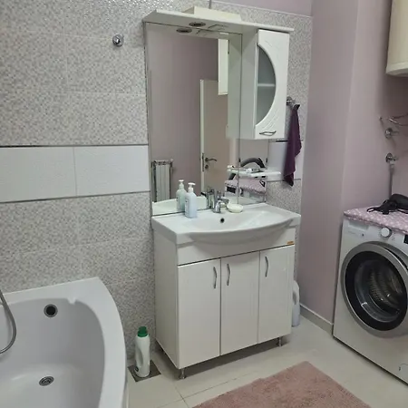 Lumina Apartment *